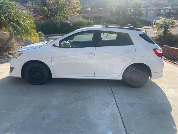 2010 Toyota Matrix - $5,995 (Oceanside)63470061541377122