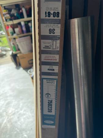 Larson storm door 1
