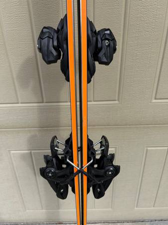180cm Blizzard Brahma 82 skis w/ Marker Griffon - sporting