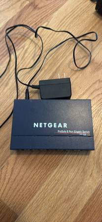 NETGEAR ProSafe 8 Port Gigabit Switch 1