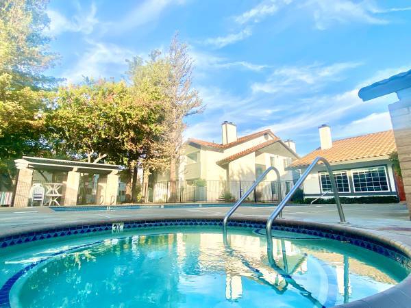 $1,100 / 1br - 650ft2 - Walk ins WELCOMED at Sequoyah Apartments (concord / pleasant hill / martinez)63682870413057120