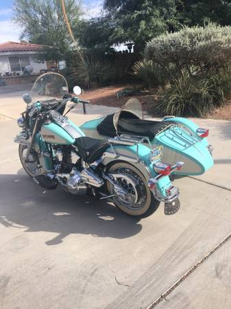 Harley 1988 Heritage  Classic Custom Softail W/Sidecar