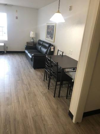 Studio, Fully Furnished, Located in Montgomery 1