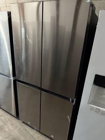 New Samsung Bespoke Refrigerator Open Box 1
