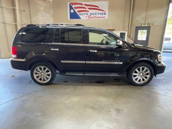 2008 Chrysler Aspen 1