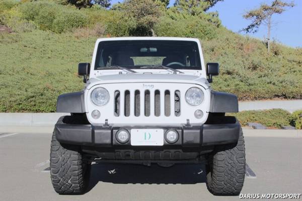 2016 Jeep Wrangler Unlimited Sport 4X4 **** TRANSMISIÓN MANUAL DE 6 VELOCIDADES **** TODOS LOS D - $27,888 (DANVILLE)63473103554051123