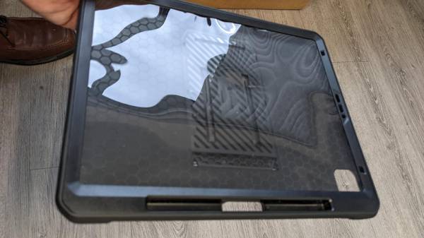 iPad Pro 12.9 Inch (2021) Unicorn Beetle Pro Rugged Case-Black 1