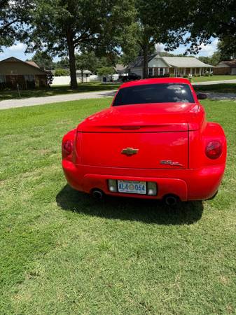 2004 CHEVROLET SSR ROADSTER - $18.500 (Pryor)63469607060225122