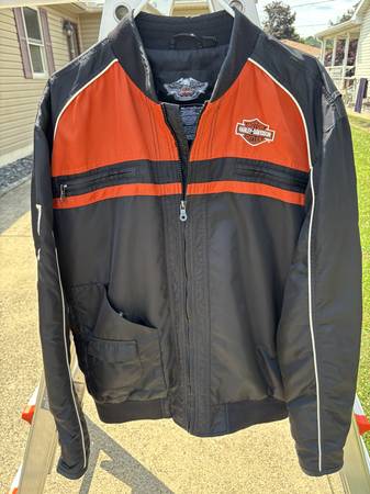 Harley Davidson Jacket/Bautiful 1