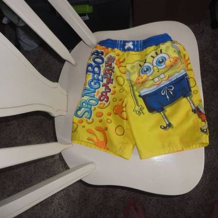 Spongebob swim trunks size 24m 1