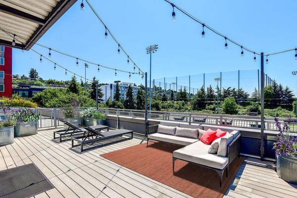 $1,695 / 463ft2 - High ceilings, Multi-zone heating, On-site additional storage (Interbay)63852482289153120