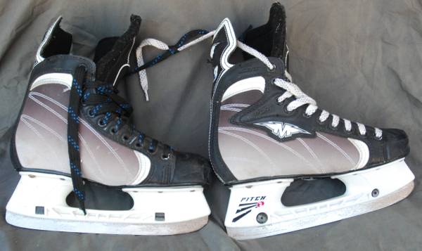 Mission Pure L3 Size US Shoe Size 6 Ice Hockey Skates 1