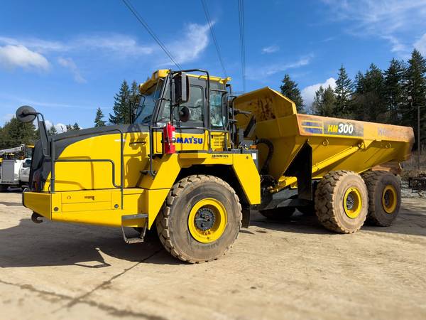 2022 Komatsu HM300 Off Hwy Haul Truck 1
