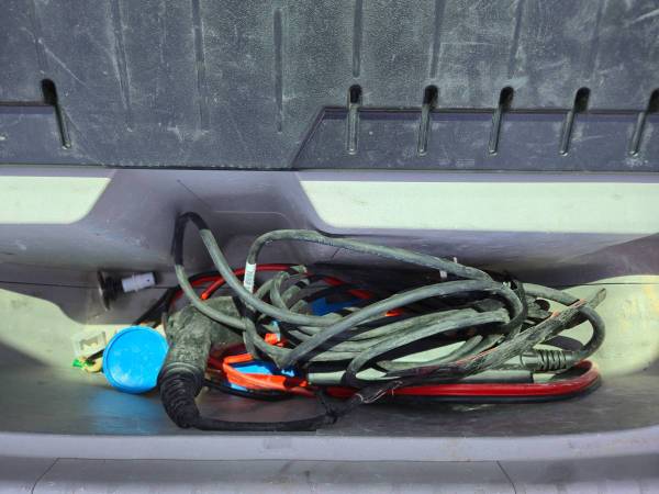 2012 Toyota Prius Plug in Hybrid - $4,999 (san jose south)63477371114499121