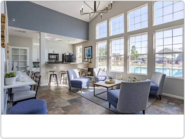 $1,417 / 2hab - 897ft2 - ¡Relájate en tu nuevo apartamento de 897 pies cuadrados, 2 habitaciones / 1 baño! (Colorado Springs)63686654088961121
