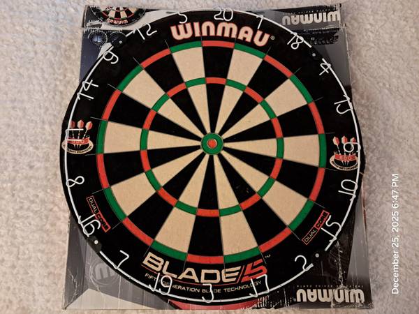 Winmau dart board, stand, wall protector, darts, dart caddy 1