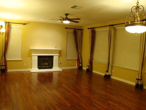 $900 Newark 5-bedroom 3-bathroom large house shared rental (fremont / union city / newark)63847022446339122