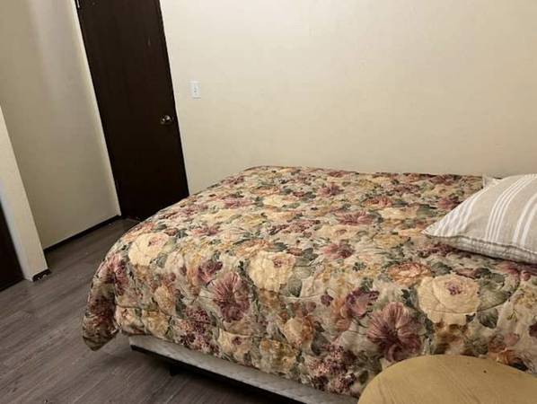 $700 / 2br - Room for rent in Kennewick near Fred Mayer (Kennewick)63879023017857120