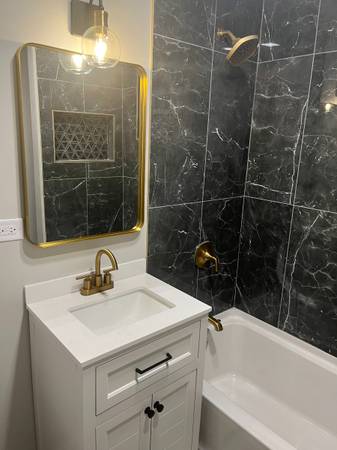 Rooms Available 1