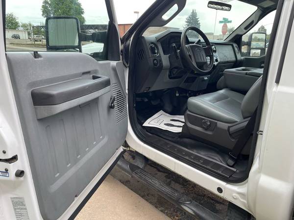 2011 Ford F-350 - Photo 9