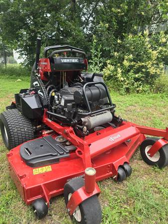 2022 Exmark Vertex S-Series 60" Stand-On Mower 1
