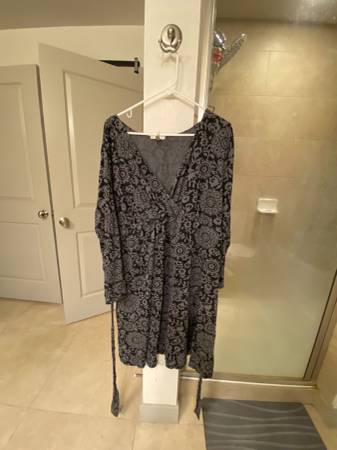 old navy grey floral dress Maternity Womens Long Sleeve Black & Gray Size X - clothing & accessories - by owner model-RILEY