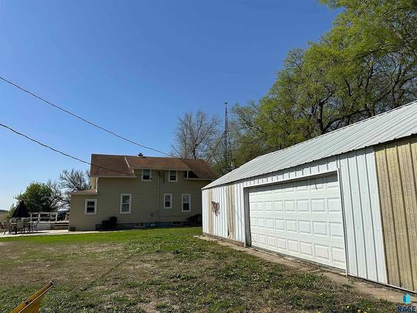 $360,000 / 3 dormitorios - 1620 pies cuadrados - TERRENO EN VENTA. 2 dormitorios, 1.5 baños / Taller / Cobertizo para caballos (Freeman)63381330531587122