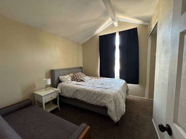 $950 per Month - 120 square Foot Bedroom 1