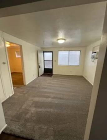 $750 / 1br - 552ft2 - Cute One Bedroom Nice Neighborhood SLC $750 (SLC)63670973312515124