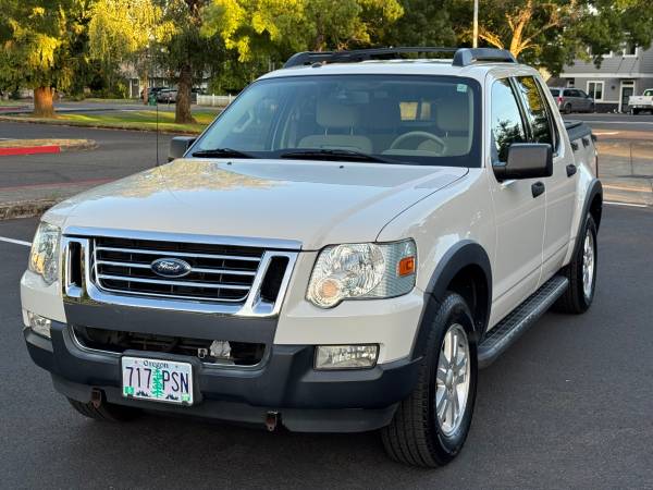 2008 Ford Explorer Sport Trac XLT 4x4 - $11,995 (Forest Grove)63618458904323121