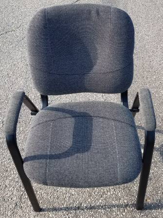 Armed chair 1