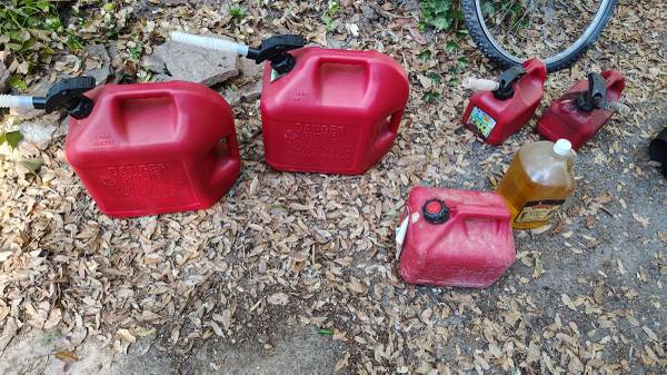 Gas Cans 1