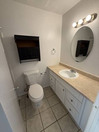 $1,150 / 2br - 800ft2 - 61-03 W Inglewood St (Mesa)63623896369667123