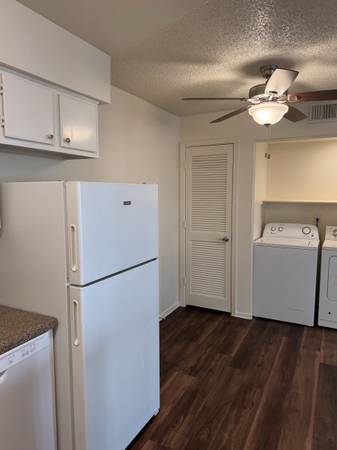 $1,189 / 2br - 844ft2 - MOVE IN READY! 2 Bed 2 Bath W/ Specials! (Tucson)63674842560641121