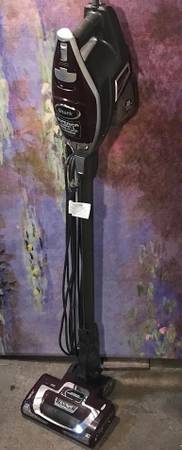 Shark Rocket Deluxe Pro Bagless Corded Vacuum Cleaner (Burgundy) 1