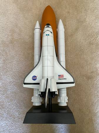 Space Shuttle Discovery 1