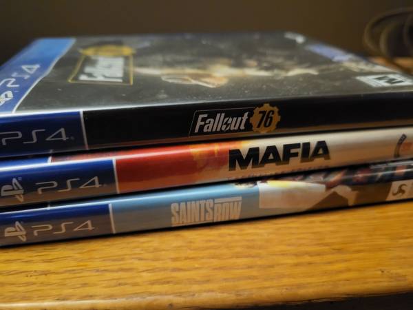 3 PS4 games 1