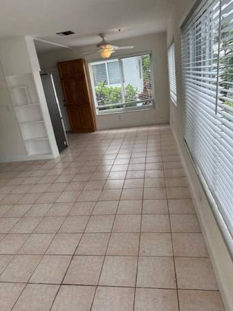 $1,950 / 1br - 1 Bedroom by Beach with NO FIRST OR LAST FOR MOVE IN (Deerfield Beach)63983674058370123