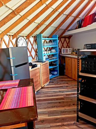$1,000 fuera de la red: acogedora escapada en yurta con alma suroeste (Taos)63659849991681123