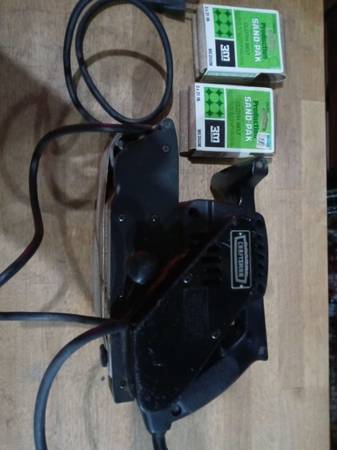 CRAFTSMAN 3" Belt Sander with Extra Belts 1