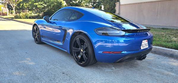 2018 Porsche Cayman - PRIVATE PARTY - CLEAN TITLE IN HAND - $50,00063470045002113122