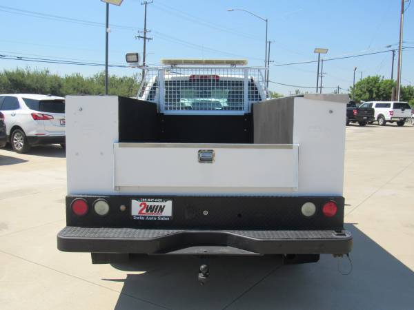 2015 CHEVROLET SILVERADO 2500HD UTILITY BED STOCK#6301 - $26,995 (2WIN AUTO SALES)63619189883649123