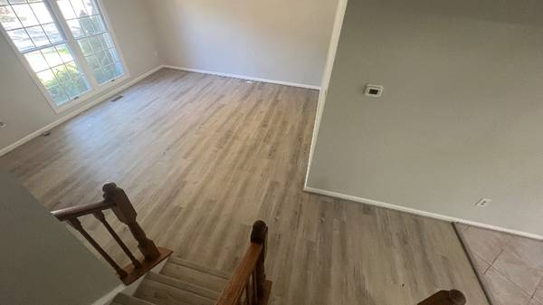 $3000.00 / 3br - 1450ft2 - Magnificent Brick front town house on  OM BLVd.63694835968769123