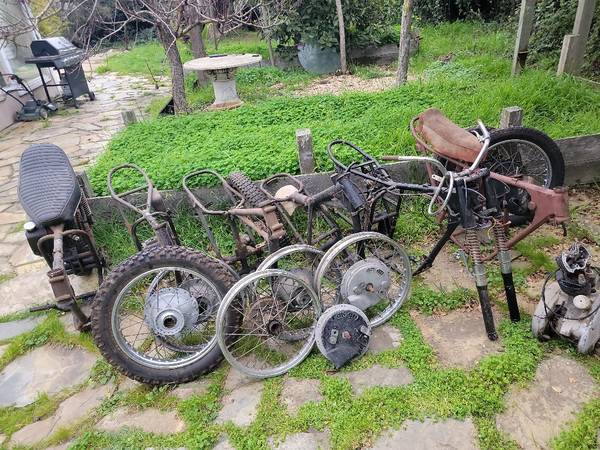 bsa & triumph motorcycle parts for C15, B44, B50, B44, pre 71 Triumph 1