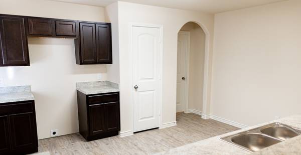 $2,000 / 4br - 1850ft2 - Conroe - 1 &1/2 Months Free - House For Rent - Rent House (Conroe)63924170601602124