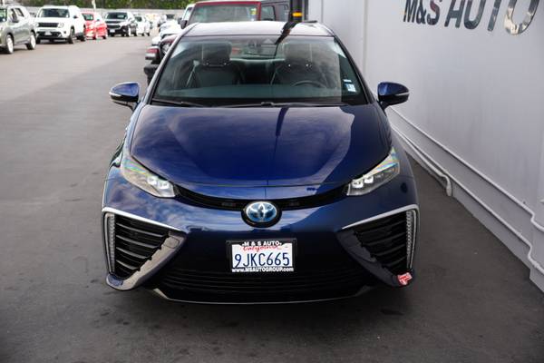 2018 Toyota Mirai sedán Nautical Blue Metallic - $7,568 (LLAME 916-512-6289 !!)63619287114753121