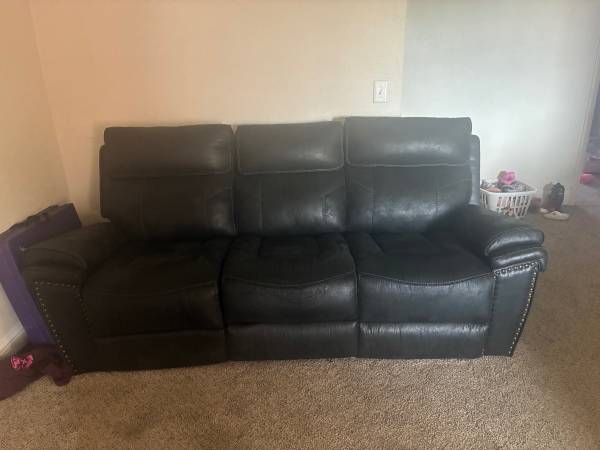 Couch set 1