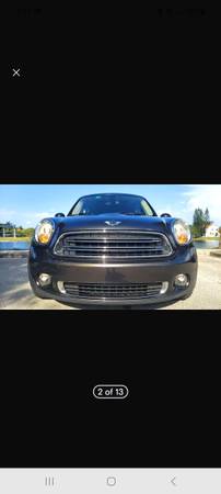 2016 Mini Cooper Countryman título limpio - $5,900 (Miami)63489366606723122