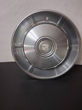 60's Cadillac Hub Cap 1