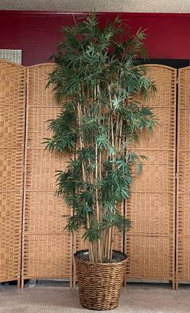 BRAND NEW!! ARTIFICIAL PLANT # 4 1